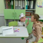 ПРОФЕСІЯ ЛІКАРЯ, ЩО РЯТУЄ ЖИТТЯ