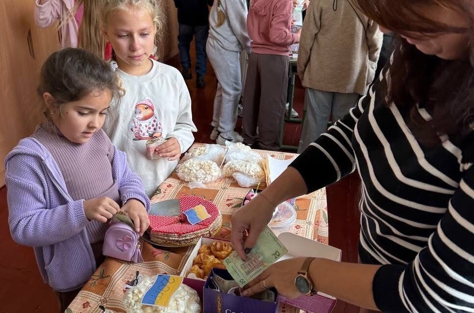 Благодійний ярмарок “Охоронці неба”